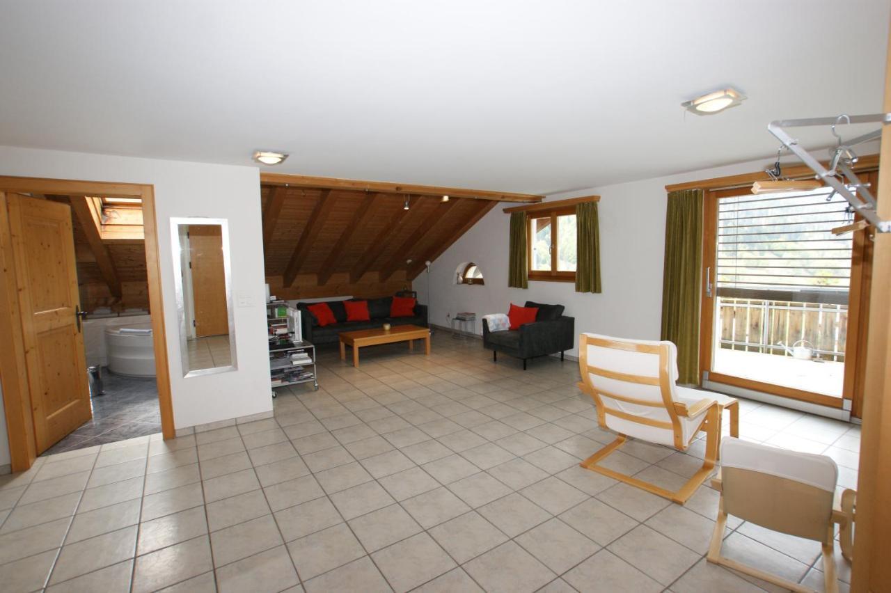 Gotschnablick Appartement Klosters Buitenkant foto